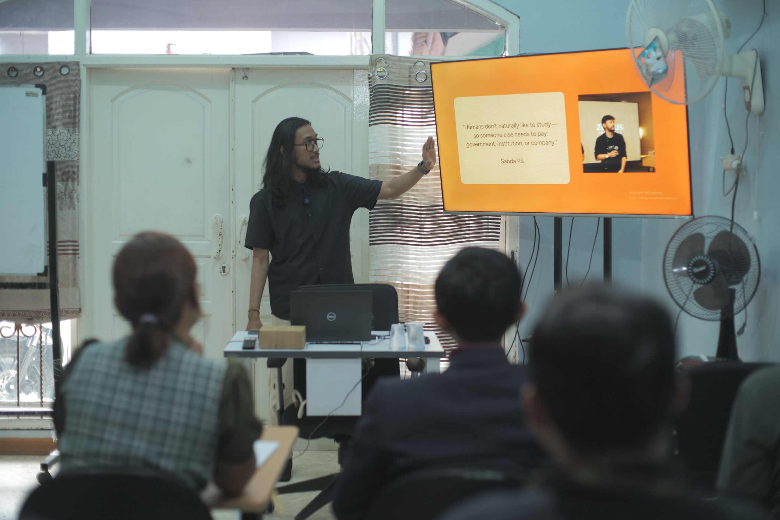 Business to Business (B2B)